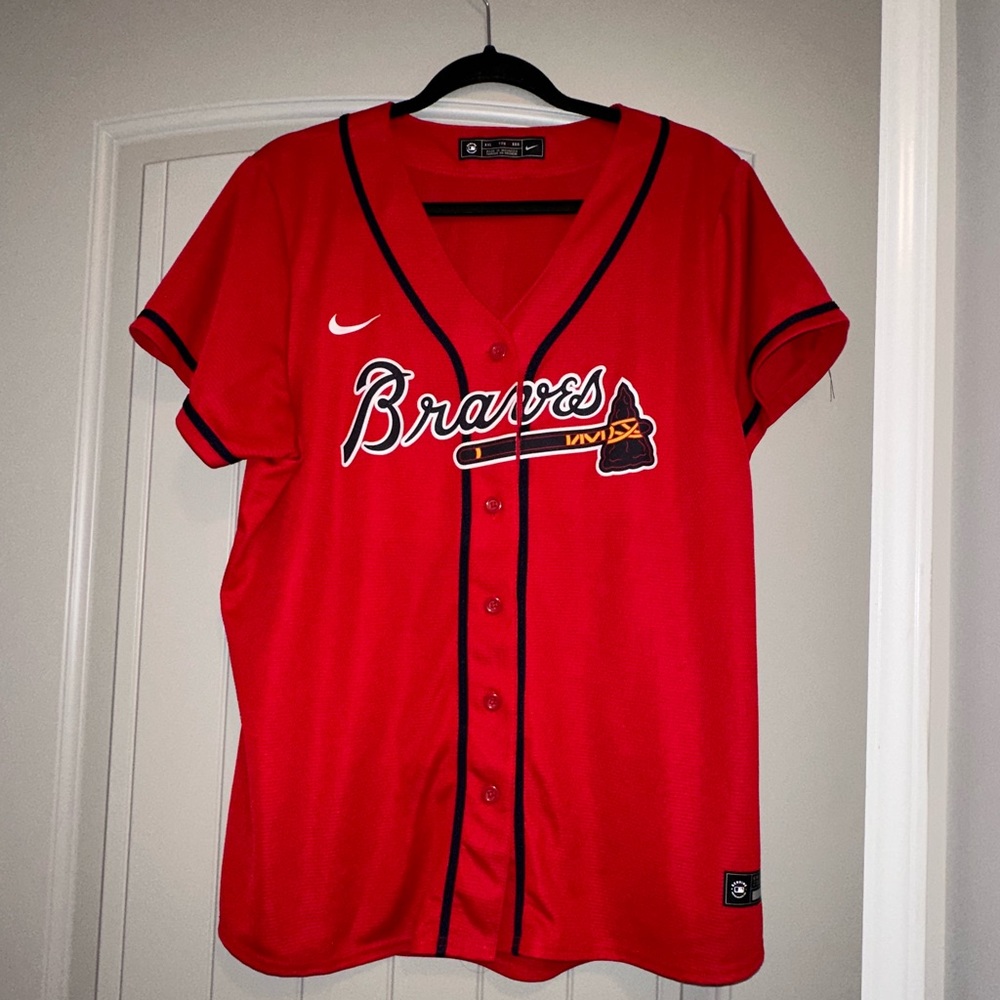 Atlanta Braves women’s 2xl Nike authentic red jersey